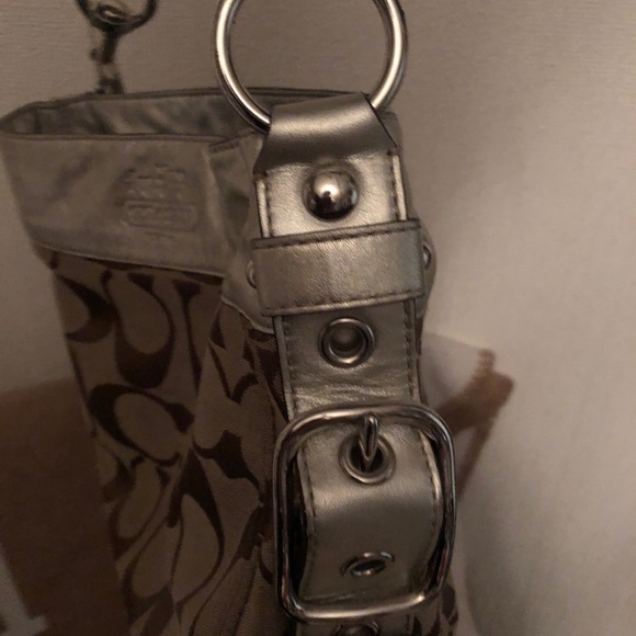 Coach Purse - Picture 2 of 4